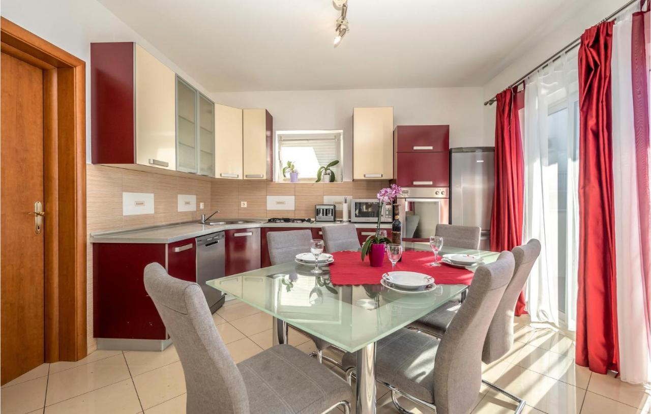 Nice Apartment In Crikvenica With House Sea View 외부 사진