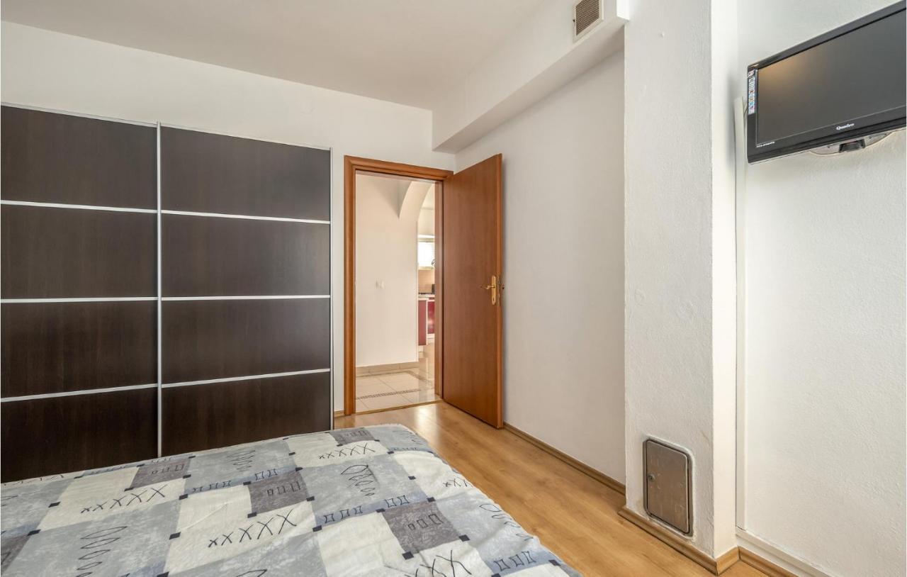 Nice Apartment In Crikvenica With House Sea View 외부 사진