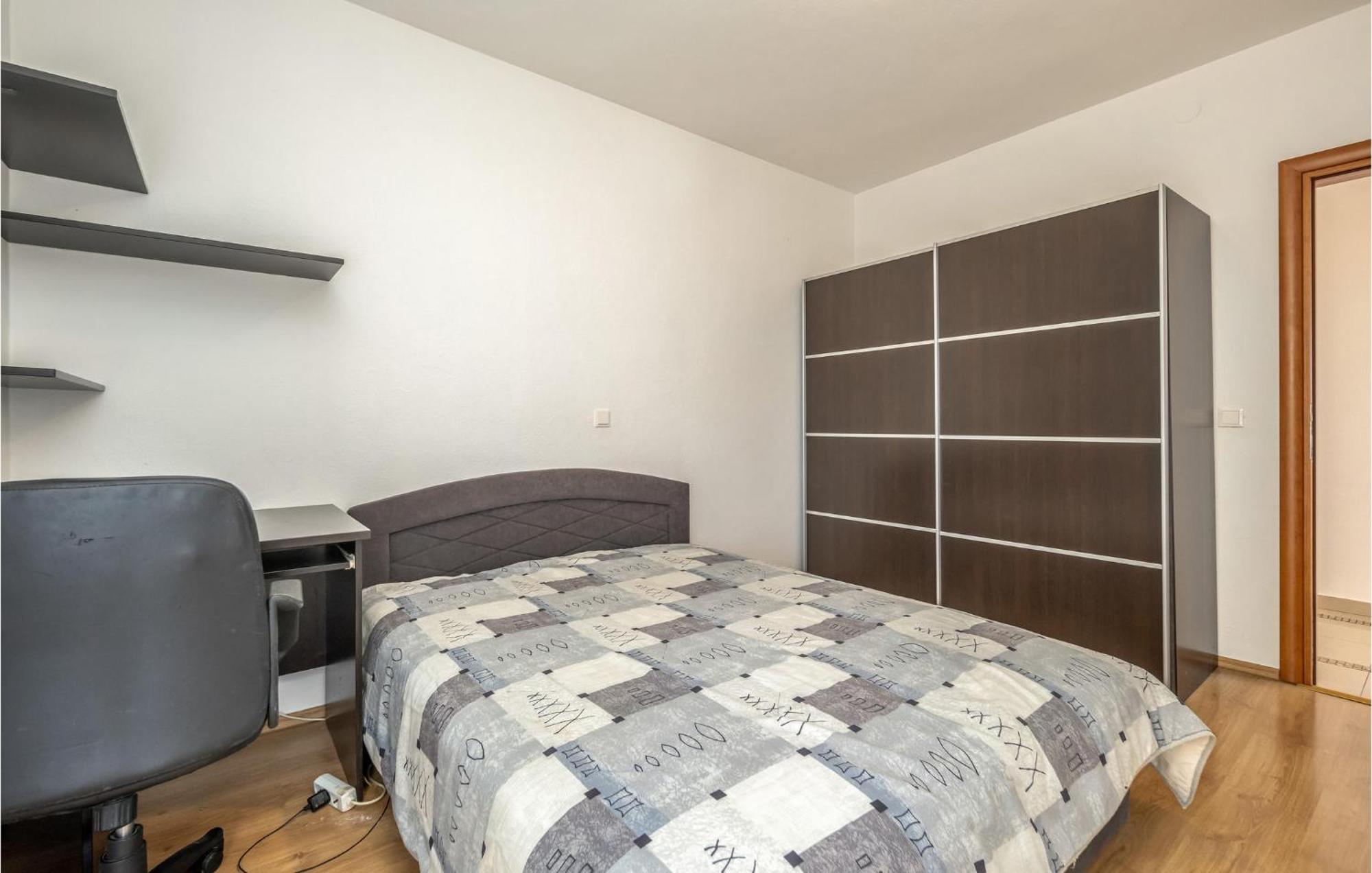 Nice Apartment In Crikvenica With House Sea View 외부 사진